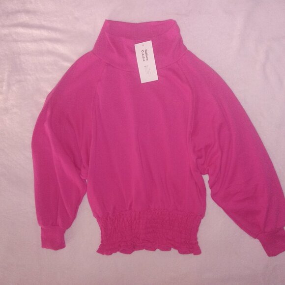 Pink sweater - Picture 1 of 3